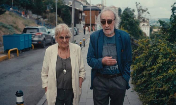 Mehmet Güreli’den “Sisler Bulvarı’ndan Geçtim: Biket İlhan” belgeseli