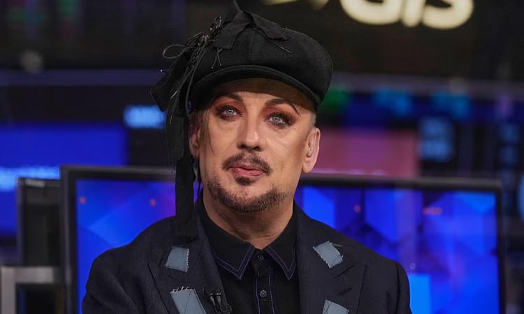 Boy George’un İsrail yanlısı yeni şarkısına ‘iğrenç’ tepkileri yağdı
