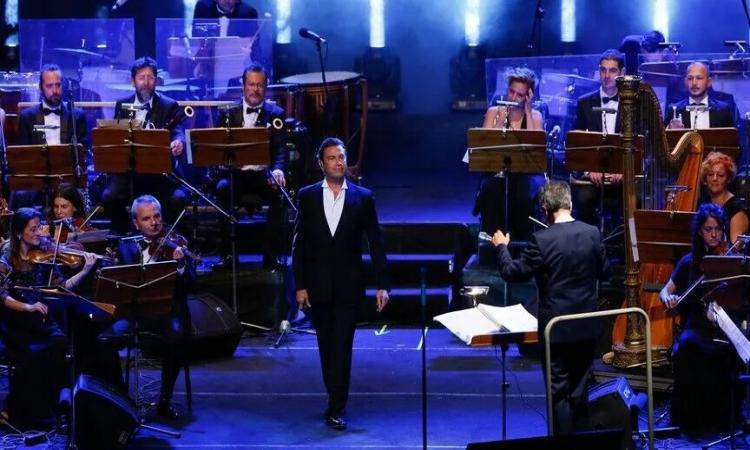 Mario Frangoulis, 